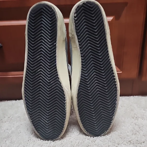 Golden Goose Silver High-Top Sneakers - Picture 10 of 10